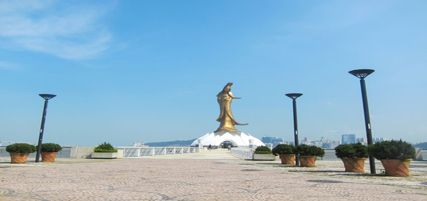 Kun Iam Statue Macau Tour Packages